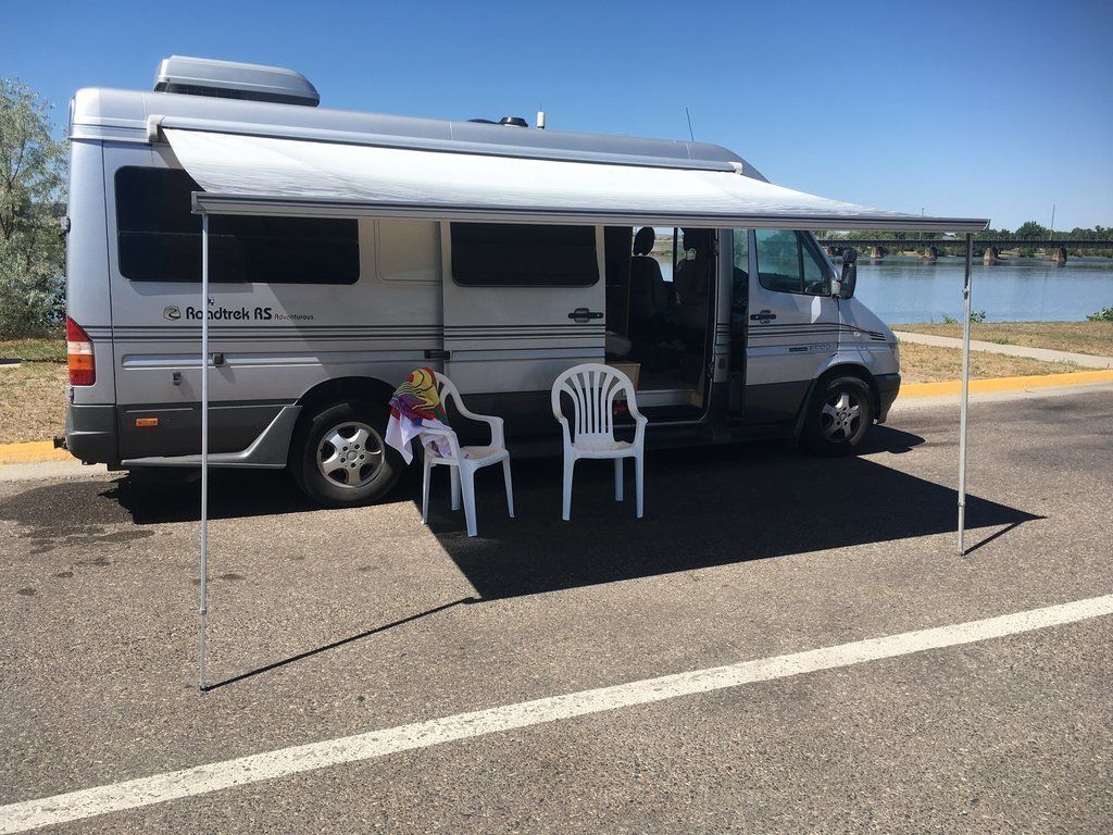 Photo 2 - 2007 Roadtrek Class B Motorhome rental photo 4