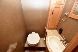 Photo 9 thumbnail 11