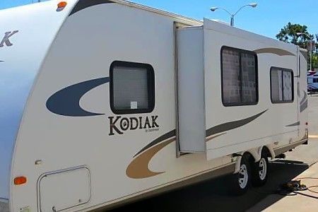 2016 Dutchman Kodiak Travel Trailer for rent in Corona, CA