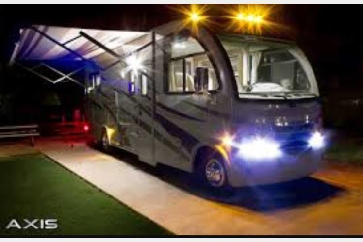 Photo 1 - 2018 Thor Motor Coach Class A Motorhome rental photo 3