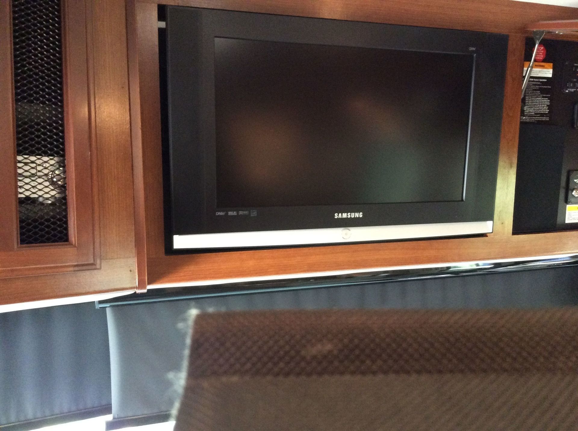 Photo 37 - 2007 Fleetwood Class A Motorhome rental photo 39