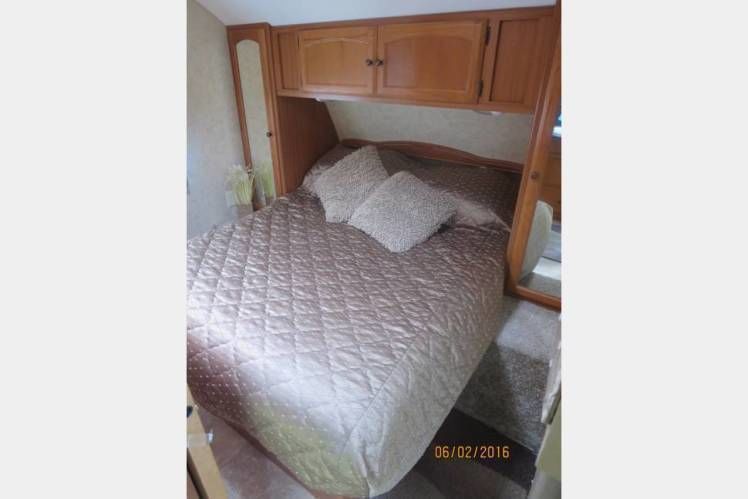 Photo 1 - 2012 Dutchmen Travel Trailer rental photo 3