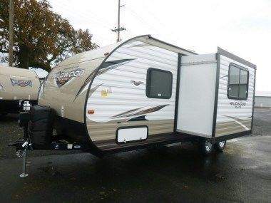Photo 4 - 2017 Forest River Travel Trailer rental photo 6