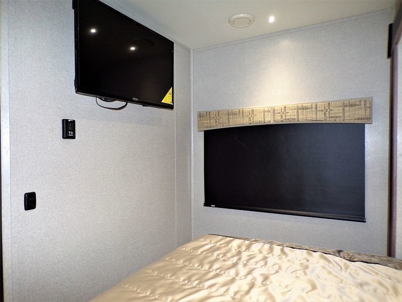Photo 5 - 2020 Dynamax Corp Class C Motorhome rental photo 7