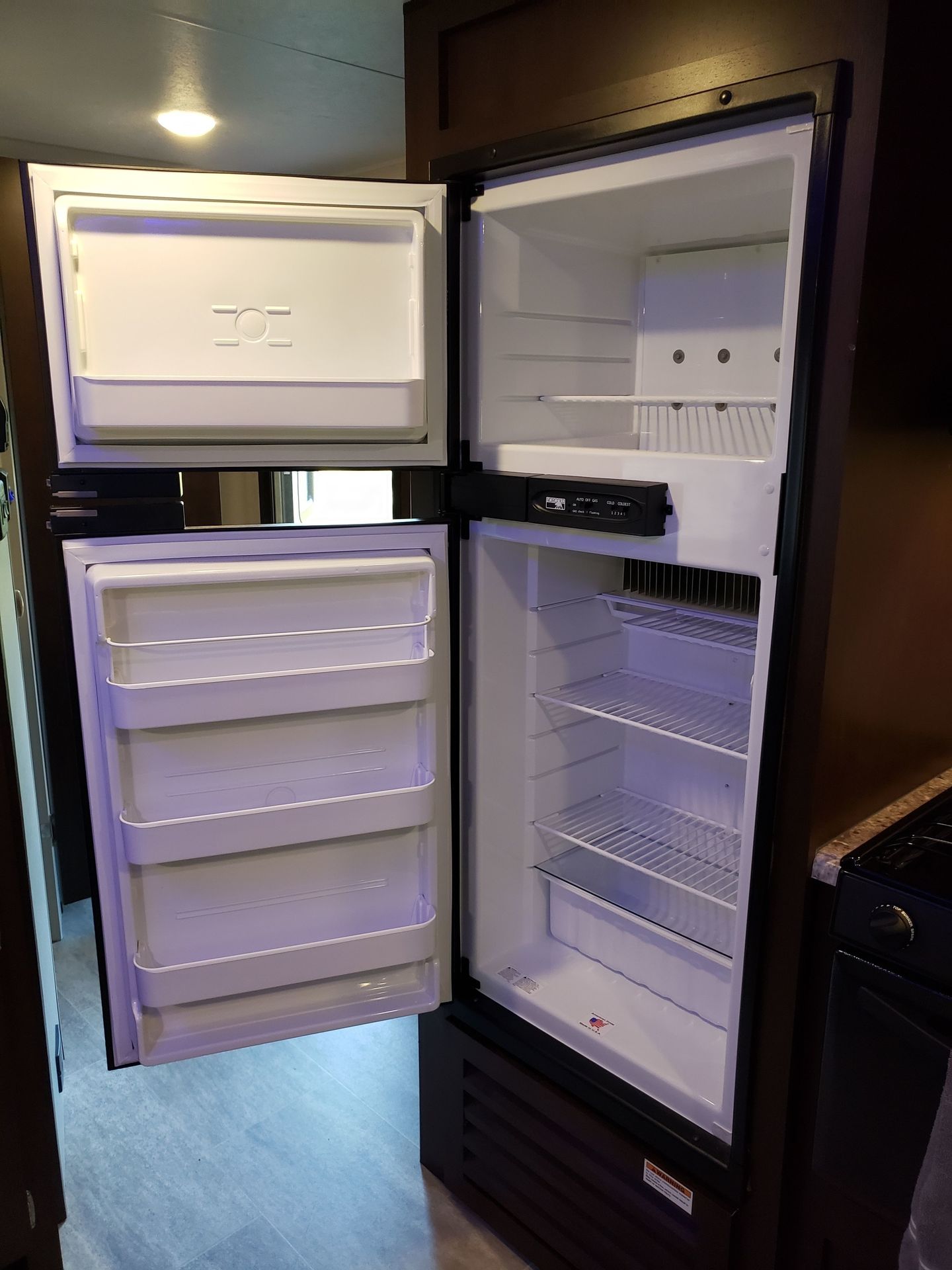 Photo 7 - 2018 K-Z Travel Trailer rental photo 9