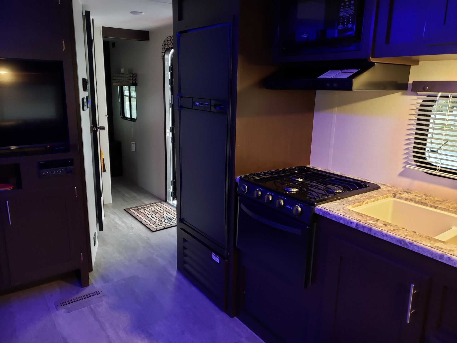 Photo 14 - 2018 K-Z Travel Trailer rental photo 16
