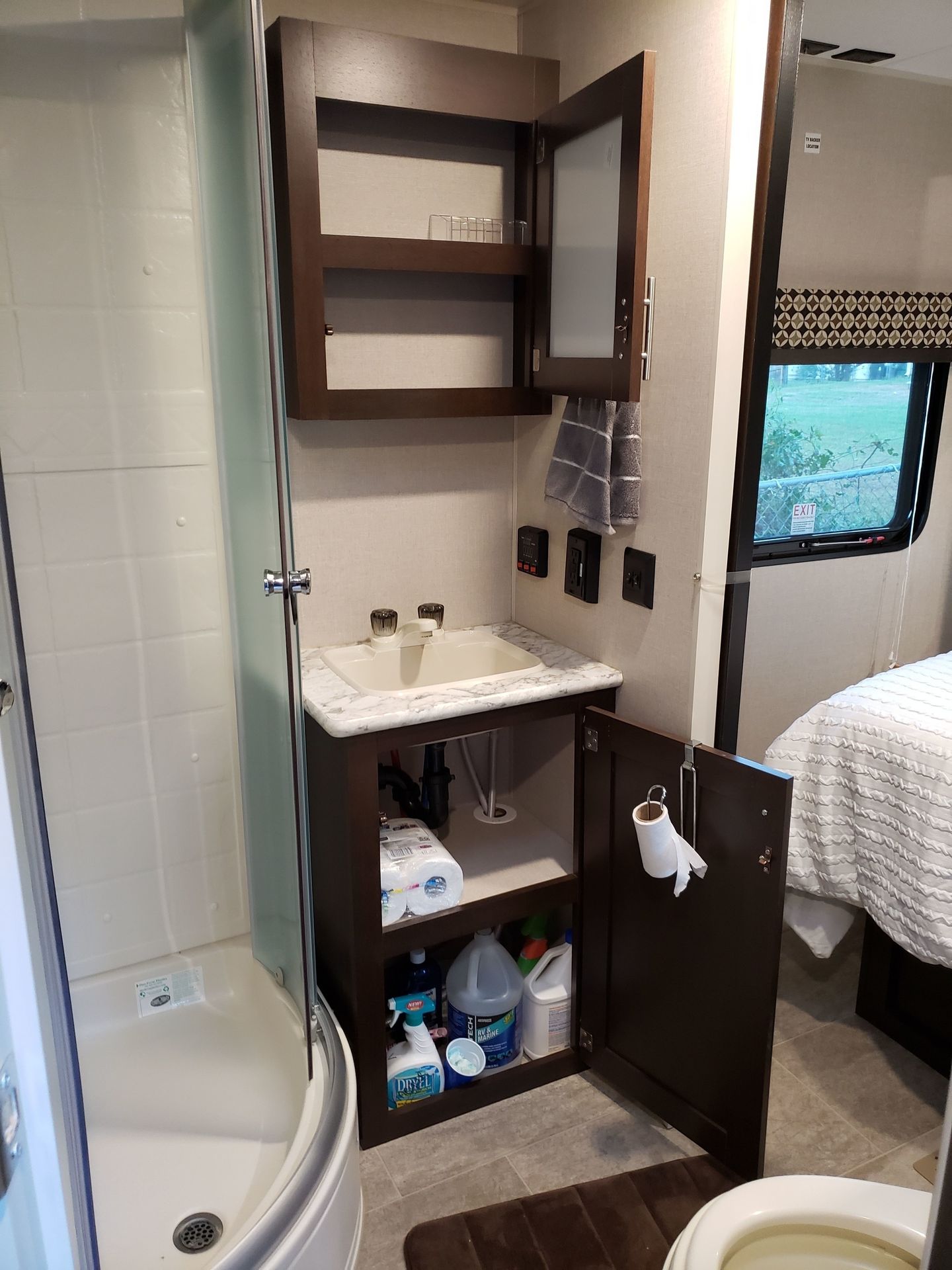 Photo 25 - 2018 K-Z Travel Trailer rental photo 27