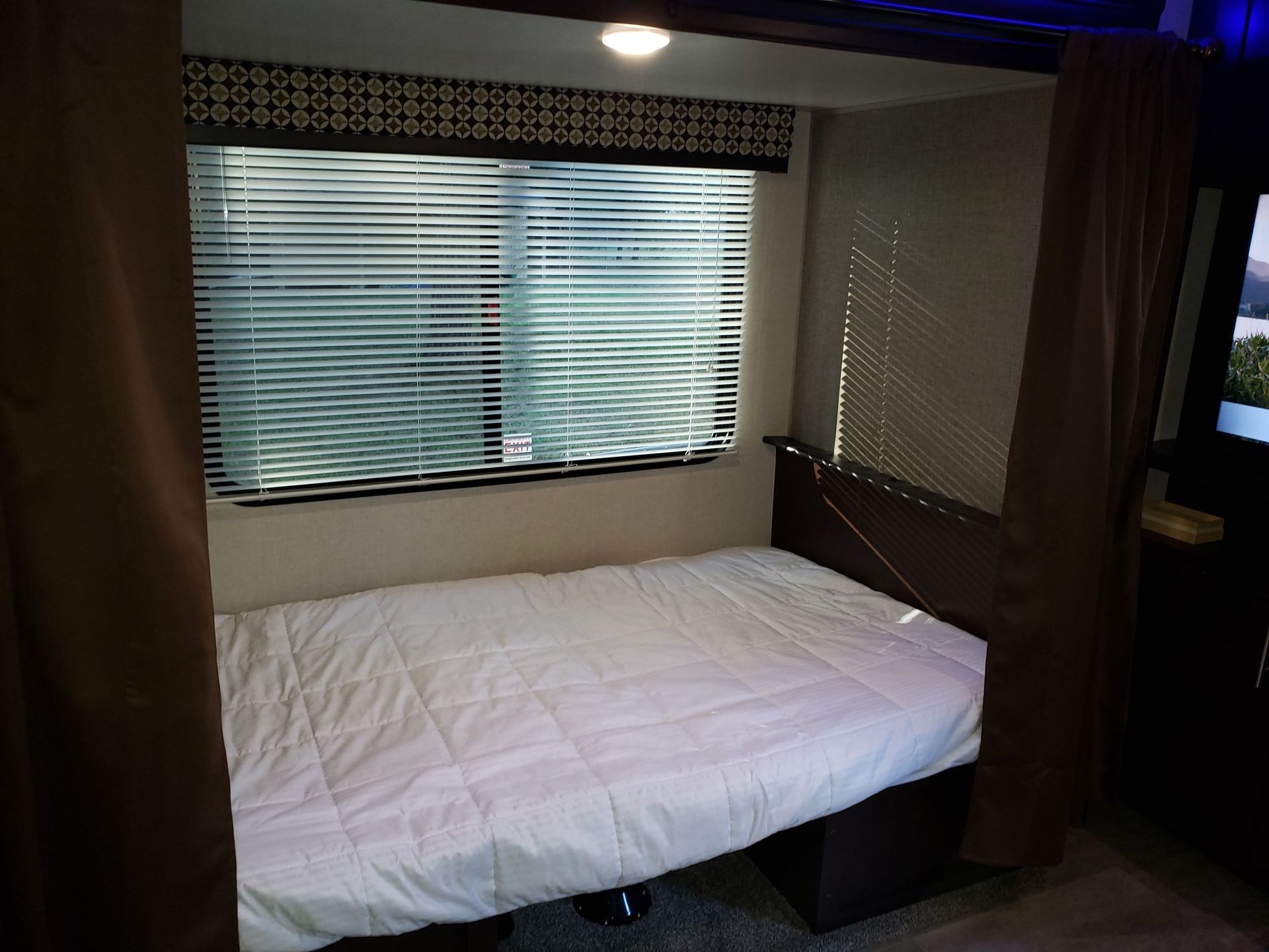 Photo 26 - 2018 K-Z Travel Trailer rental photo 28