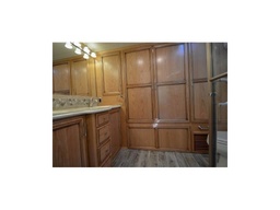 Photo 7 thumbnail 9