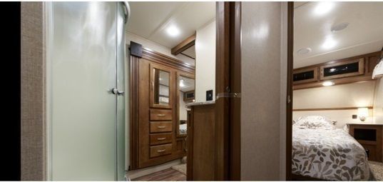 Photo 8 - 2018 Coachmen Fifth Wheel rental photo 10