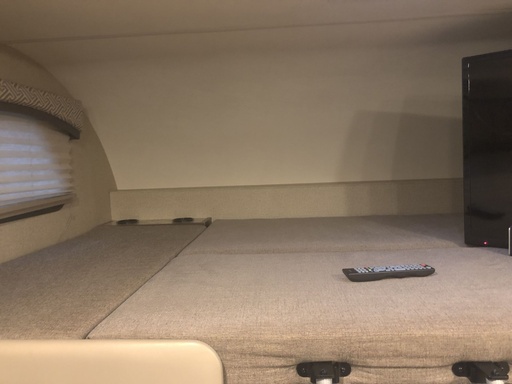 2018 Thor Chateau 30D Class C Motorhome for rent in League City, TX