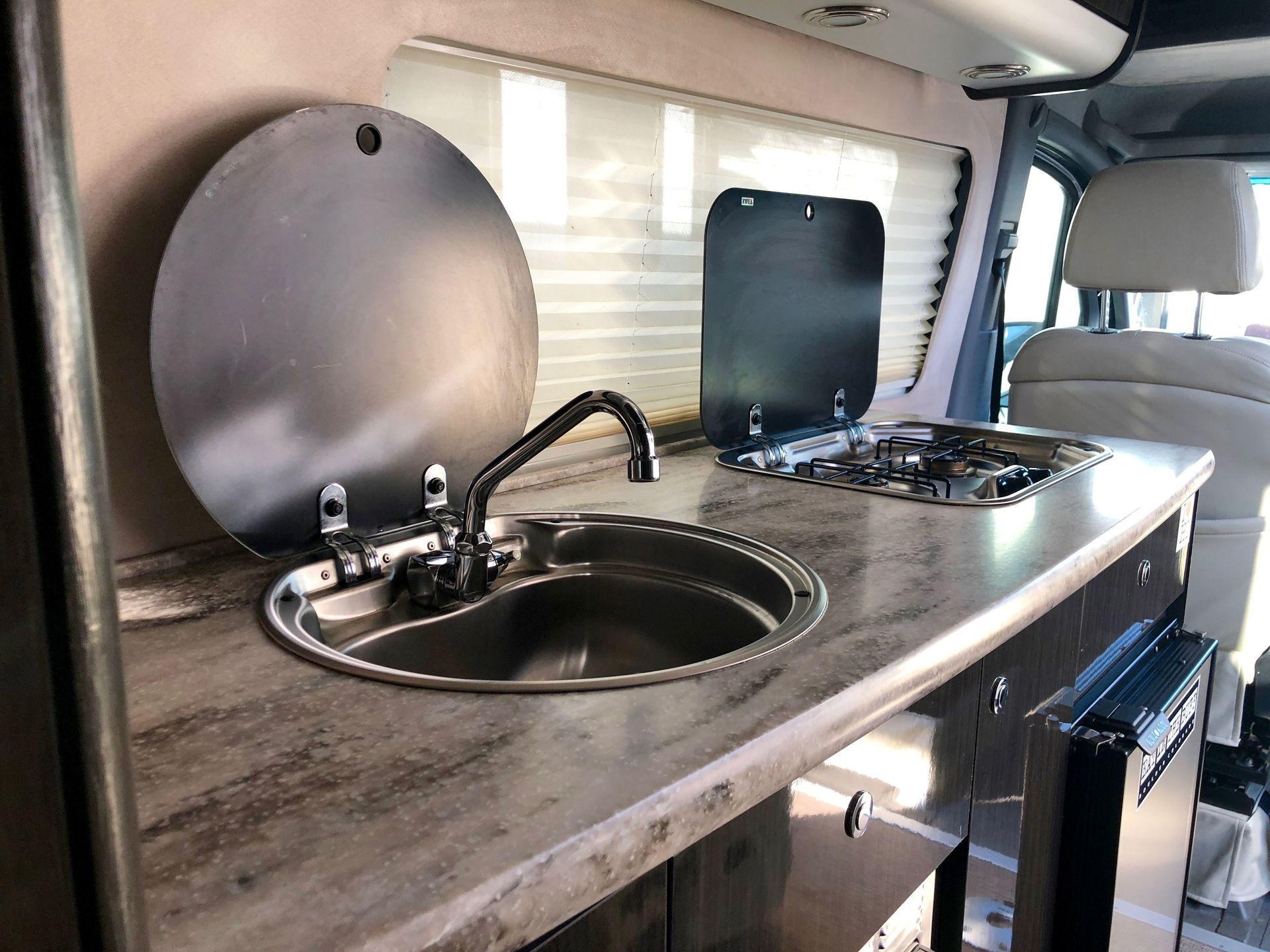 Photo 9 - 2013 Mercedes-Benz Class B Motorhome rental photo 11