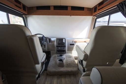 2017 Winnebago Vista 31BE Class A Motorhome for rent in El Cajon, CA