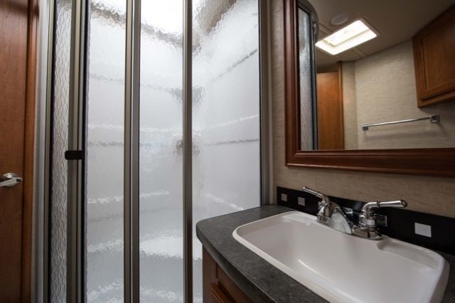 Photo 10 - 2017 Winnebago Class A Motorhome rental photo 12