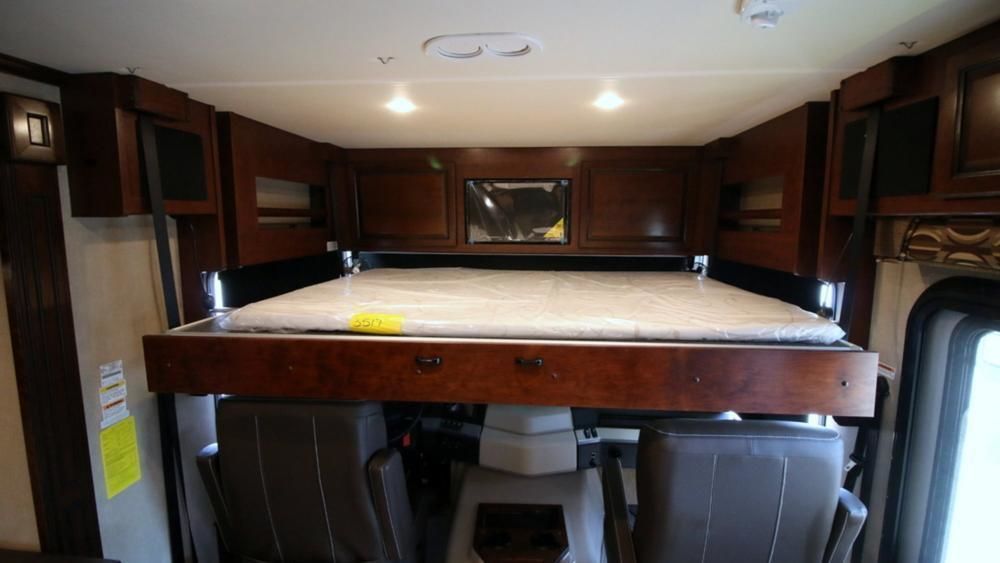 Photo 11 - 2017 Fleetwood Class A Motorhome rental photo 13