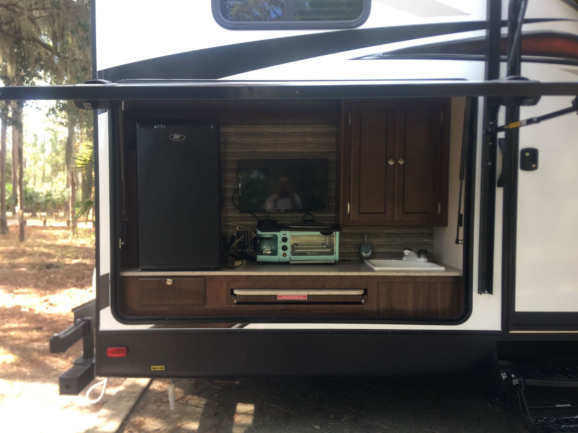 Photo 15 - 2019 Heartland Travel Trailer rental photo 17