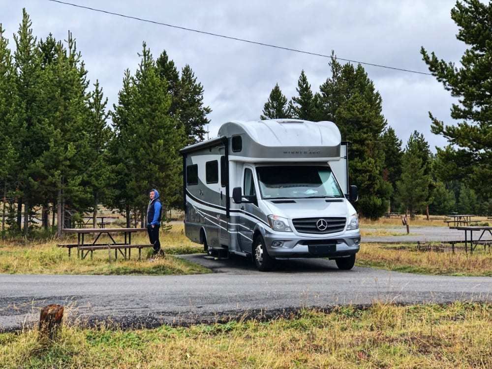 Photo 12 - 2019 Winnebago Class C Motorhome rental photo 14
