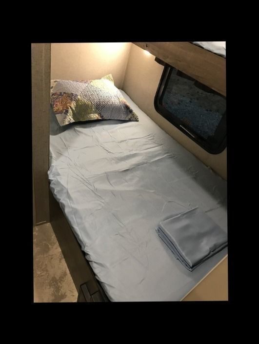 Photo 2 - 2019 Dutchmen Travel Trailer rental photo 4