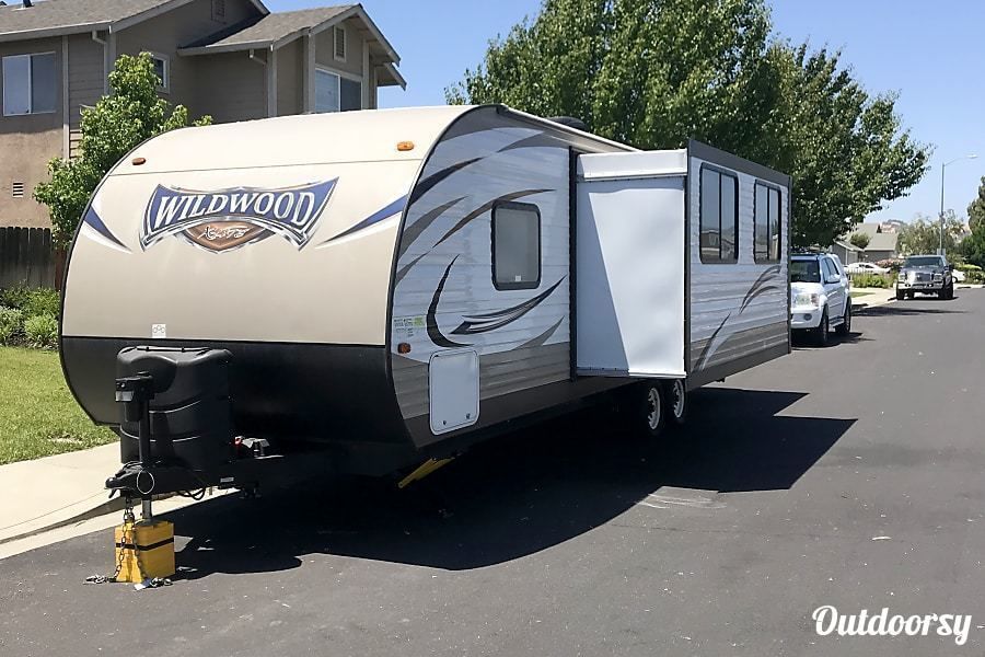 Photo 12 - 2017 Forest River Travel Trailer rental photo 14