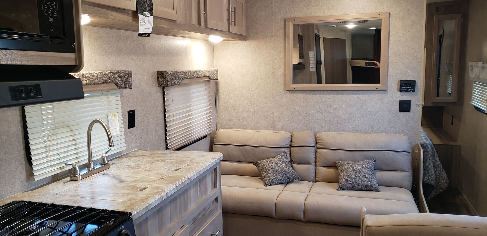 Photo 6 - 2020 Coachmen Travel Trailer rental photo 8