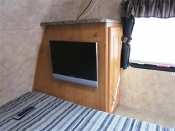 Photo 26 thumbnail 27