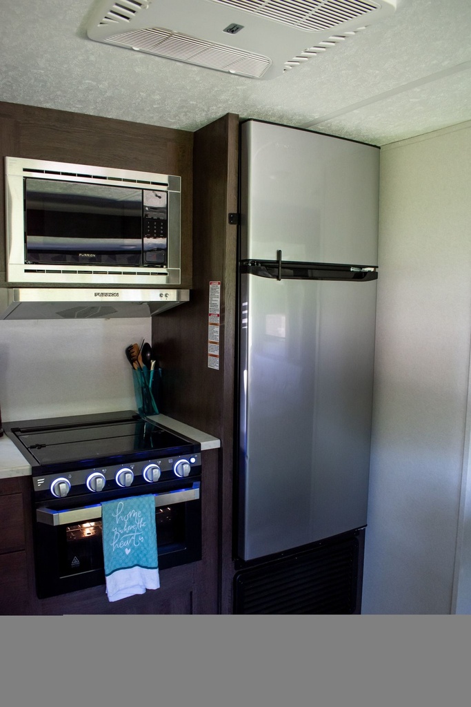 Photo 8 - 2020 Forest River Travel Trailer rental photo 10
