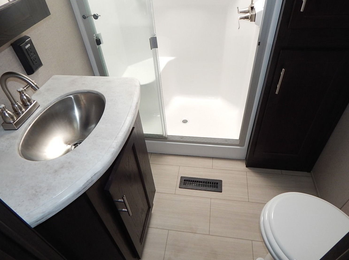 Photo 3 - 2019 Forest River Travel Trailer rental photo 5