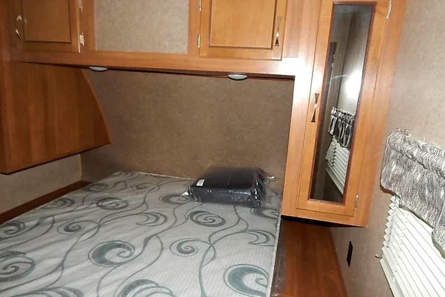 Photo 5 - 2019 Forest River Travel Trailer rental photo 7