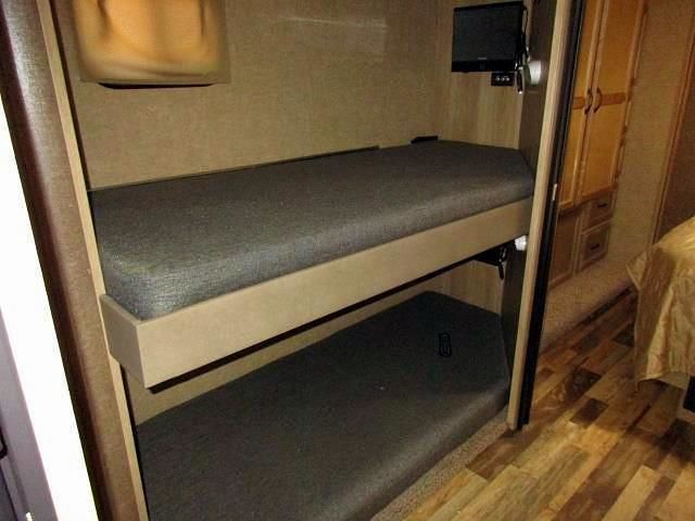 Photo 10 - 2014 Coachmen Class C Motorhome rental photo 12