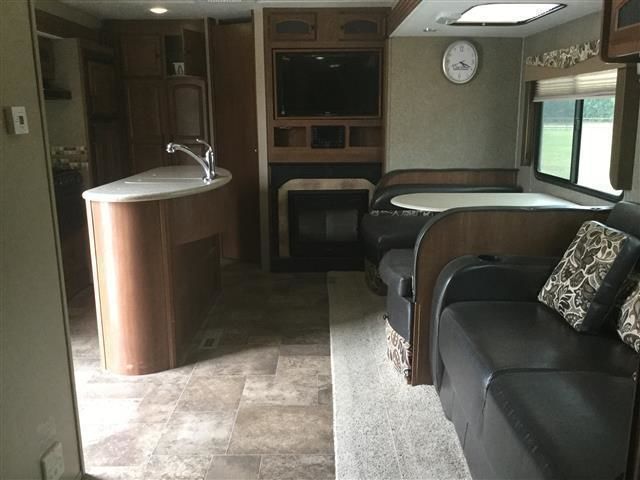 Photo 3 - 2014 Coachmen Travel Trailer rental photo 5