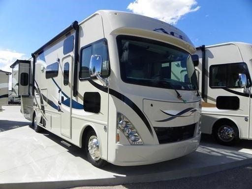 2016 Thor A.C.E. Coach Tour 30' Class A Motorhome for rent in Beaumont, CA