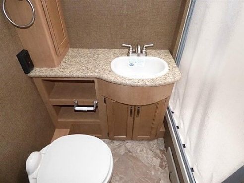 2016 Thor A.C.E. Coach Tour 30' Class A Motorhome for rent in Beaumont, CA