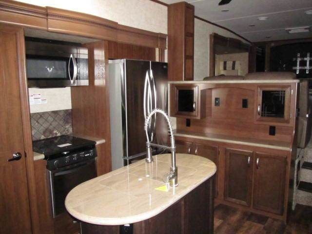 Photo 5 - 2016 Forest River Fifth Wheel rental photo 7