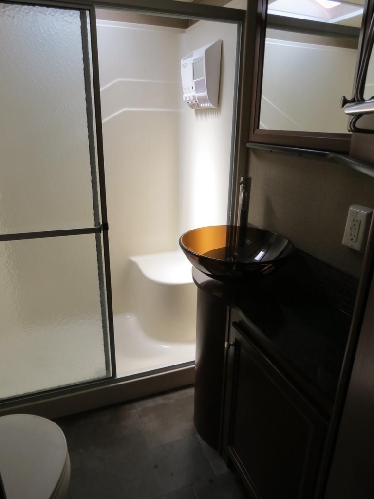 Photo 8 - 2013 Dutchmen Fifth Wheel rental photo 10
