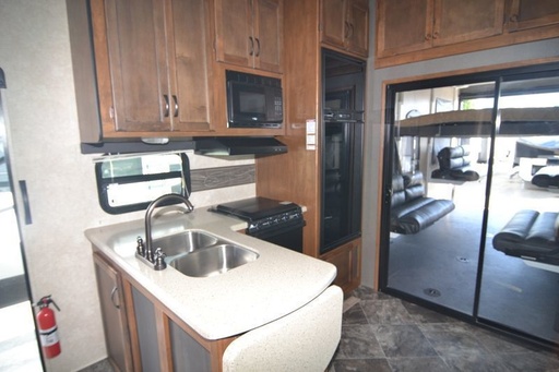 2015 Keystone Carbon 43' Fifth Wheel for rent in Beaumont, CA