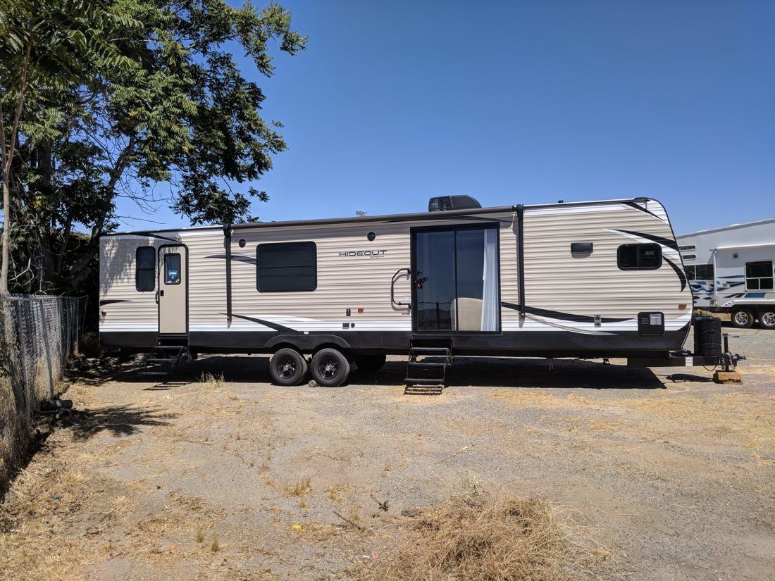 Photo 5 - 2019 Keystone Fifth Wheel rental photo 7