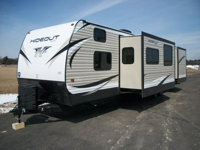 Photo 0 - 2019 Keystone Fifth Wheel rental photo 2