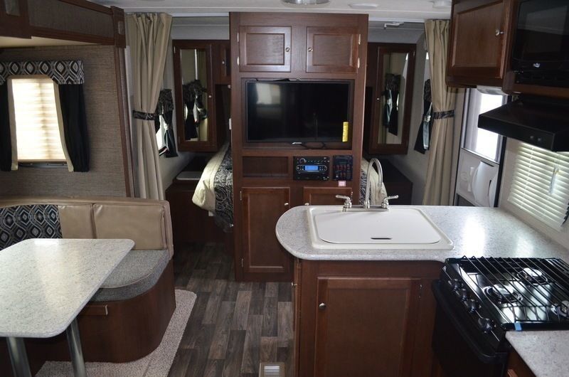 Photo 6 - 2015 Keystone Travel Trailer rental photo 8