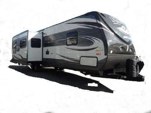 2015 Palomino Puma 34' Travel Trailer for rent in Beaumont, CA