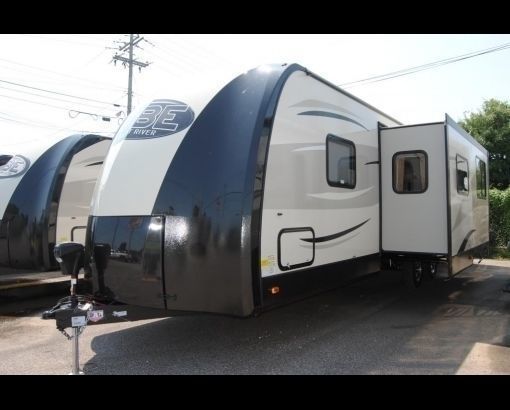 Photo 9 - 2015 Forest River Travel Trailer rental photo 11
