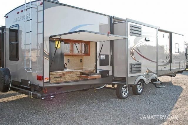 Photo 13 - 2015 Prime Time Travel Trailer rental photo 15