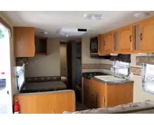 2010 Forest River Salem Ice 32' Travel Trailer for rent in Beaumont, CA
