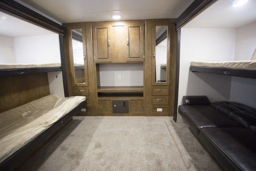 2018 Forest River Wildwood 31KQBTS 37' Travel Trailer for rent in Beaumont, CA