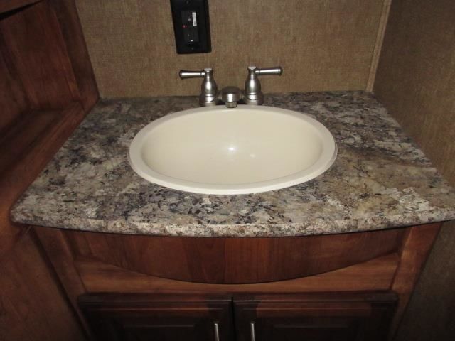 Photo 12 - 2017 Forest River Fifth Wheel rental photo 14