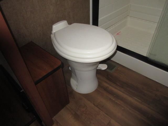 Photo 4 - 2016 Forest River Fifth Wheel rental photo 6