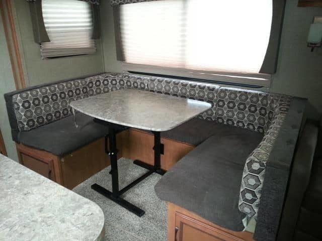 Photo 4 - 2016 Palomino Travel Trailer rental photo 6