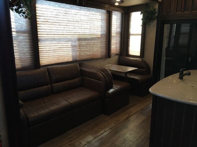 Photo 11 - 2015 Heartland Fifth Wheel rental photo 13