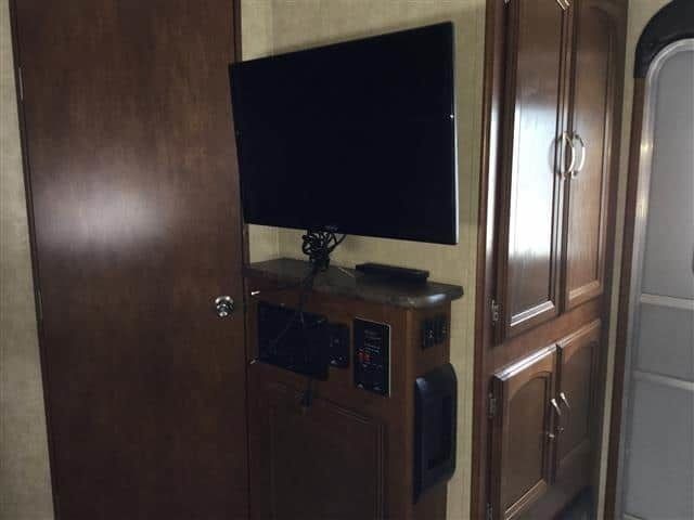 Photo 13 - 2017 Forest River Travel Trailer rental photo 15