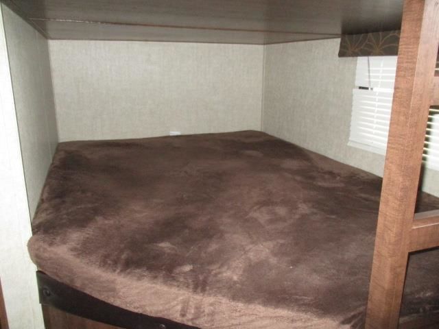 Photo 13 - 2016 Keystone Travel Trailer rental photo 15