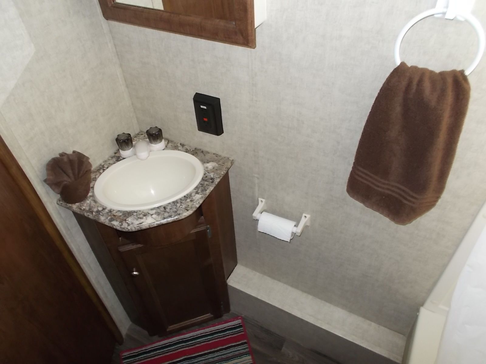 Photo 15 - 2013 Keystone Travel Trailer rental photo 9